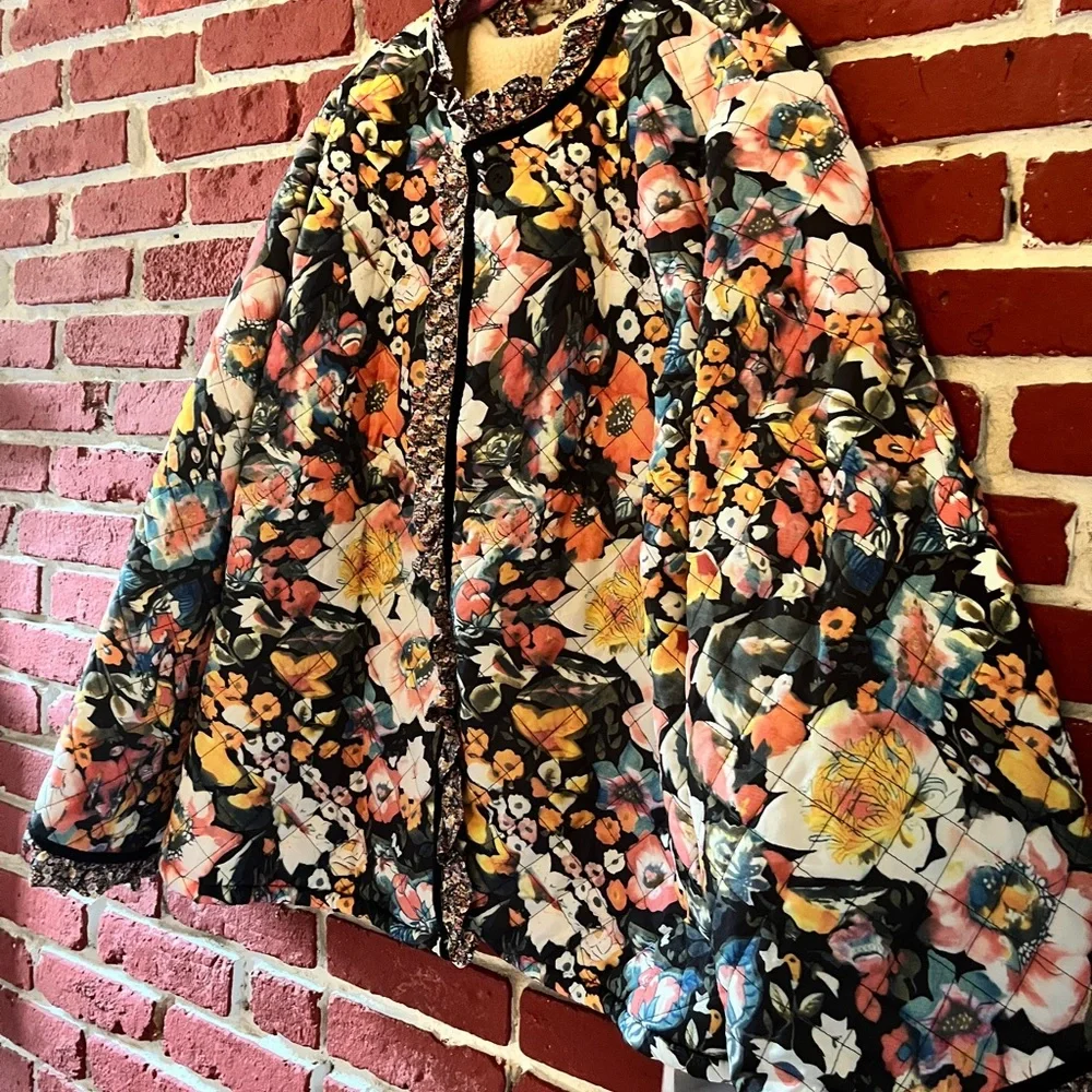 Floral quilted jacket - Picture 4 of 5